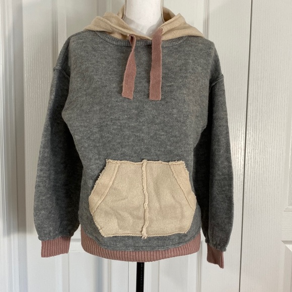 Vintage Havana Tops - Vintage Havana Hoodie Size Small